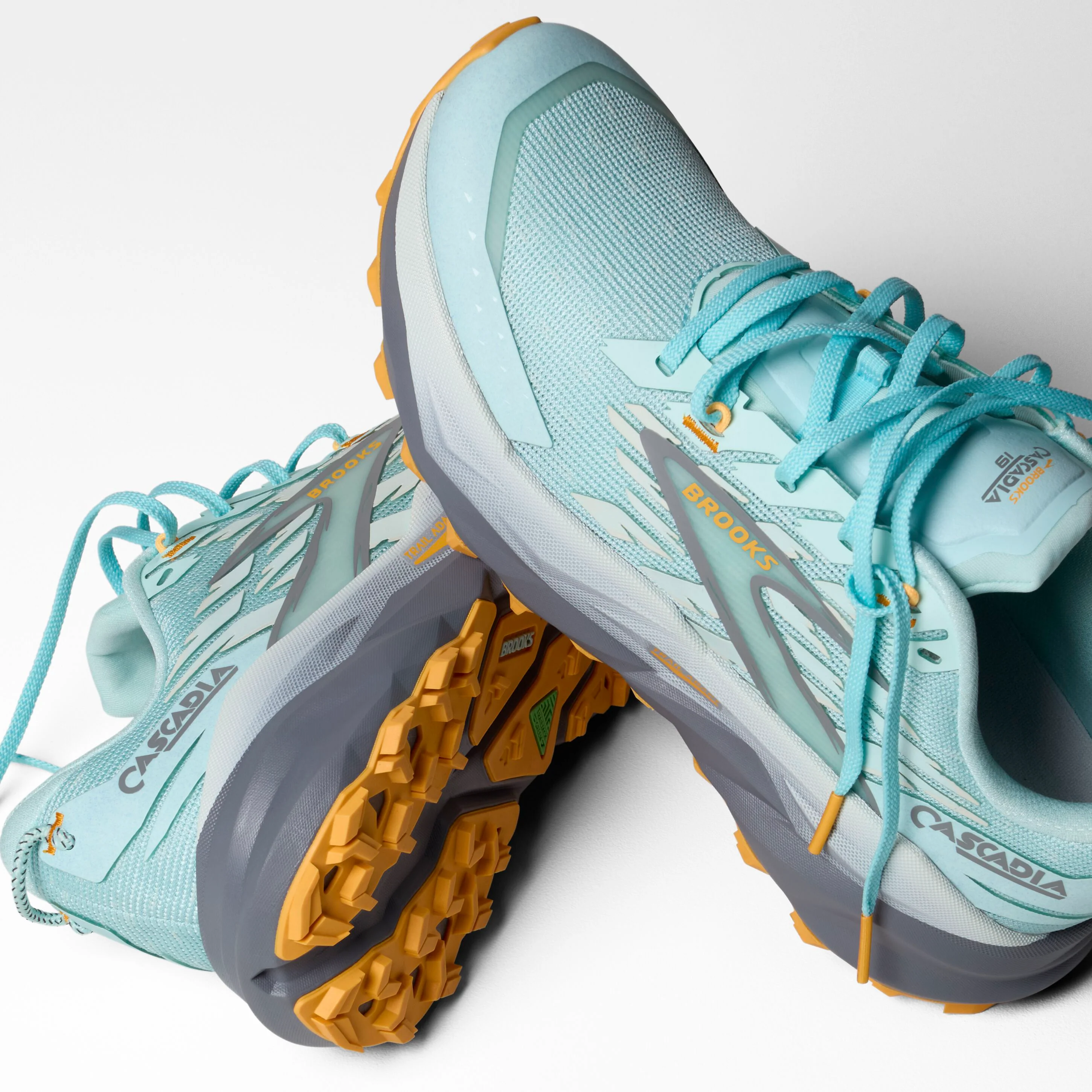Brooks Women's Cascadia 19 - Image 7